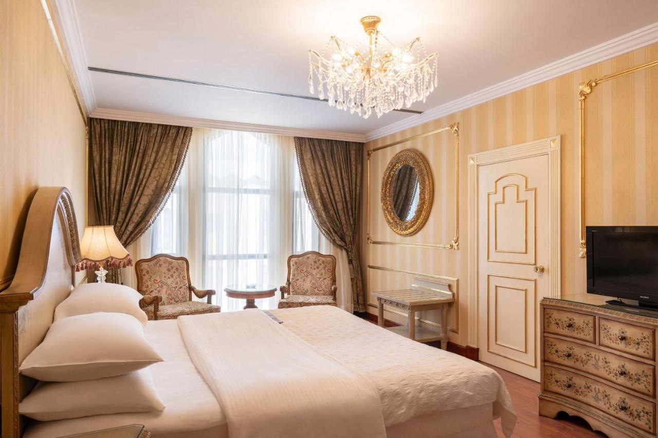 Le Meridien Hotel 5*