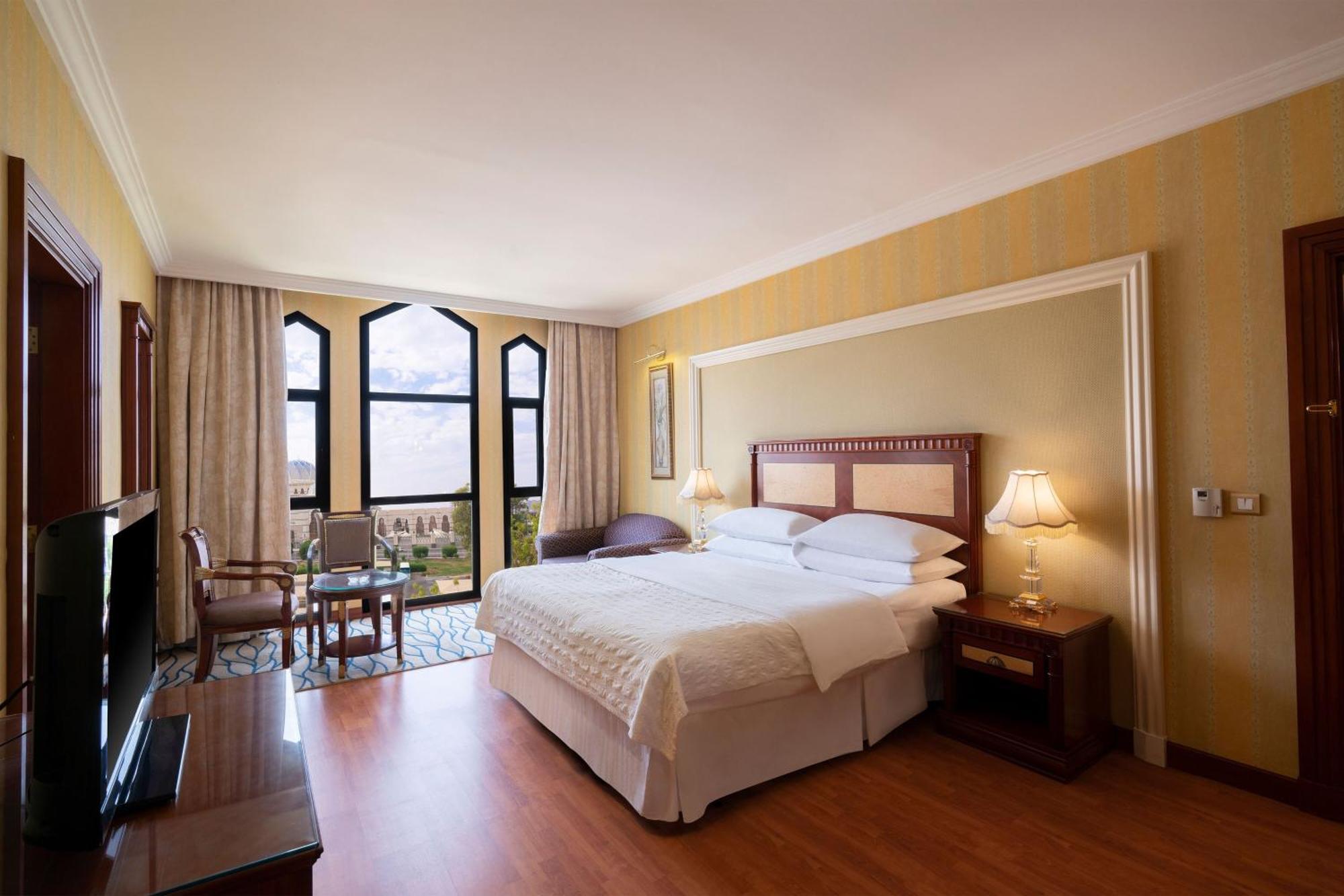 Le Meridien